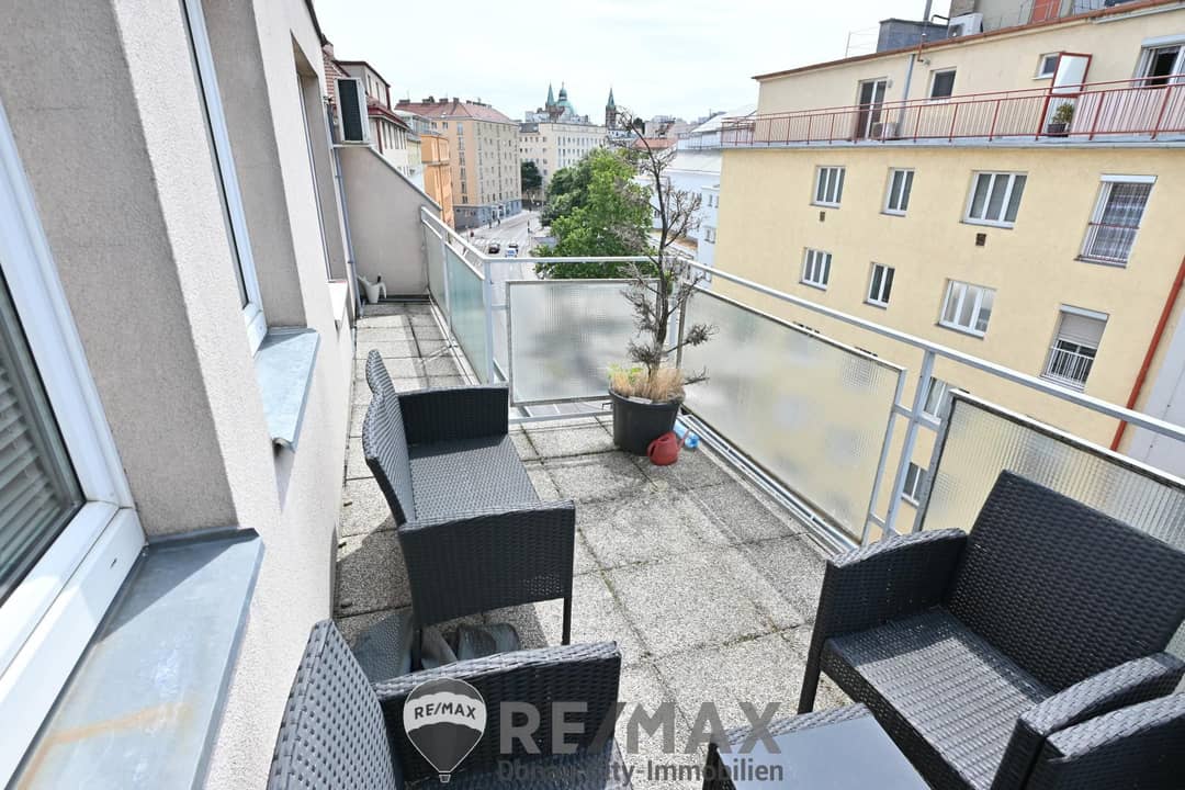 Dachgeschosswohnung Neubau Terrasse Klimaanlage