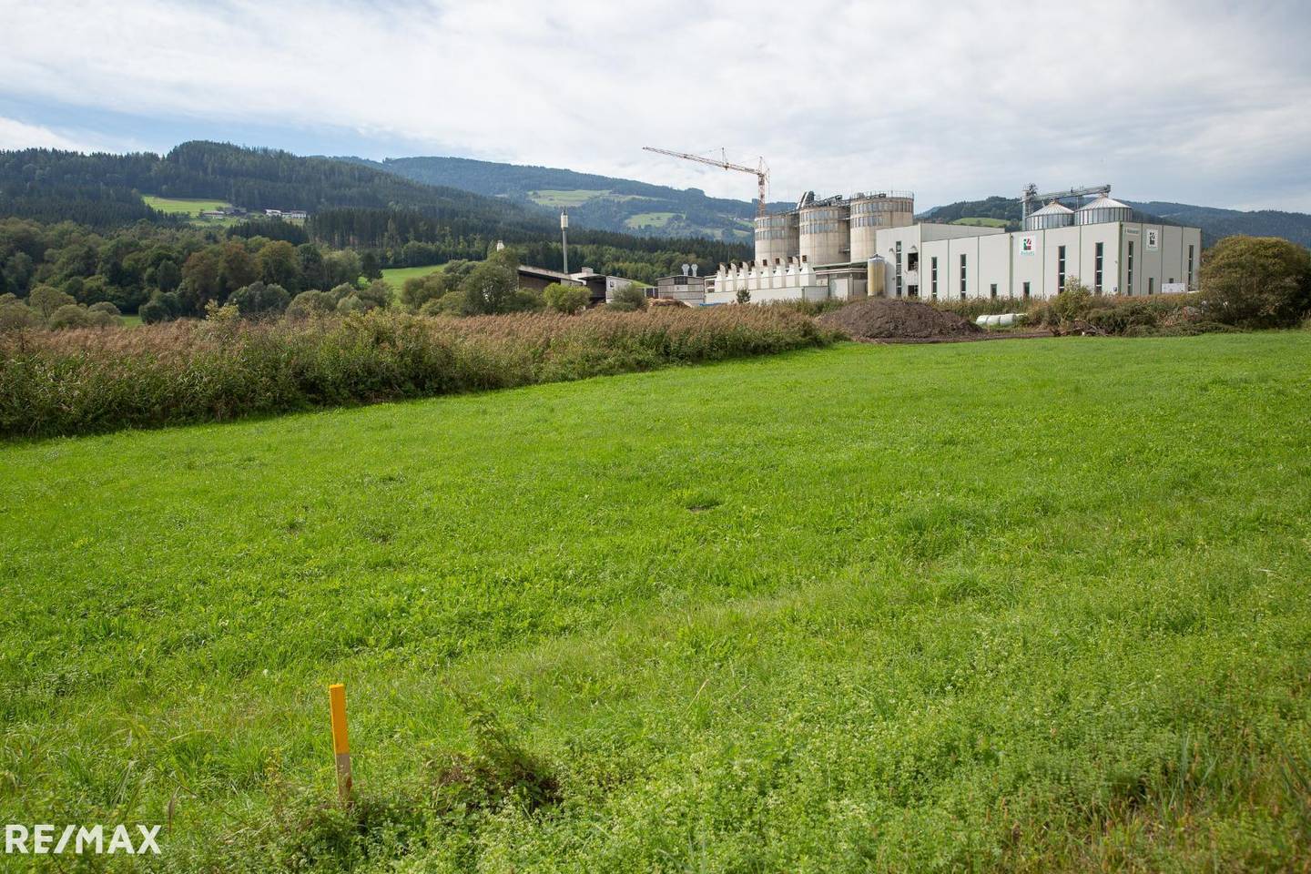 Großes Gewerbegrundstück in Wiesenau