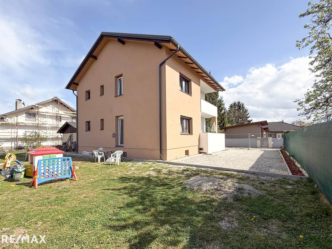 Mehrfamilienhaus in Seiersberg nahe Graz-Umgebung, 160 m², 2 Balkone