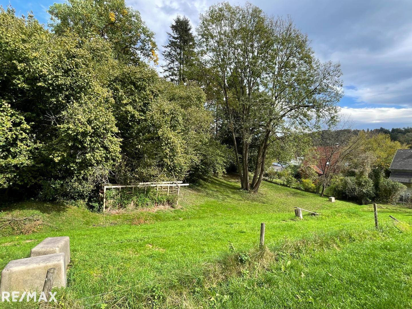Wohnung ruhiges sonniges Baugrundstück Stiftingtal