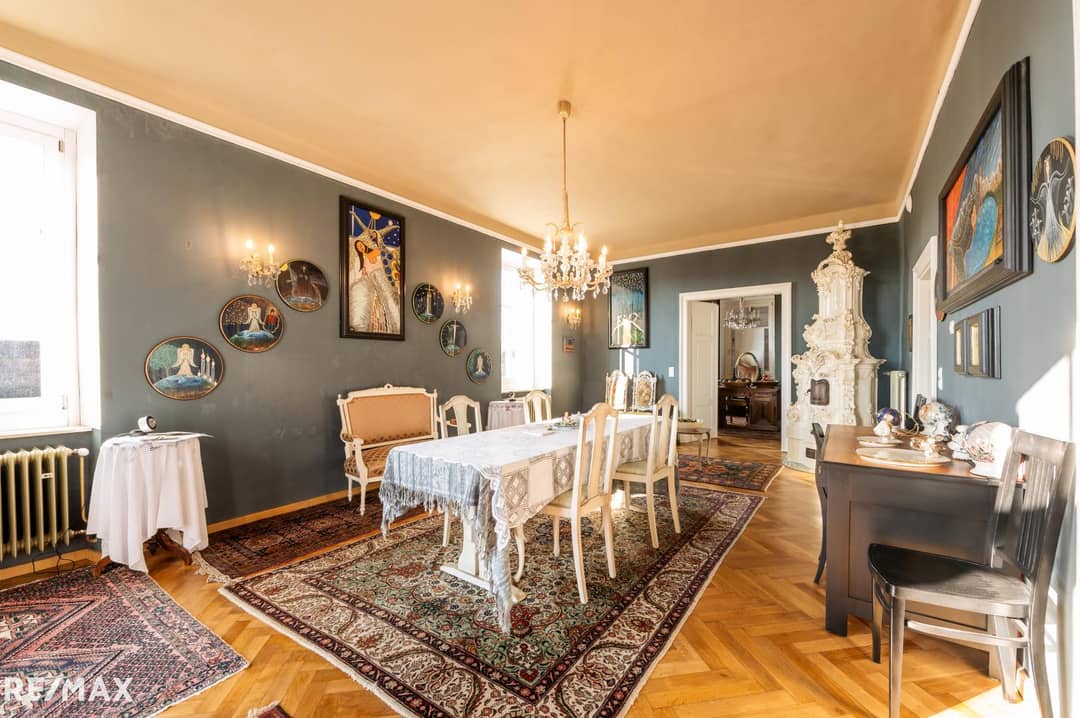 Herrschaftliche Villa in Hainsdorf-Brunnsee – 375 m², 4 Bäder