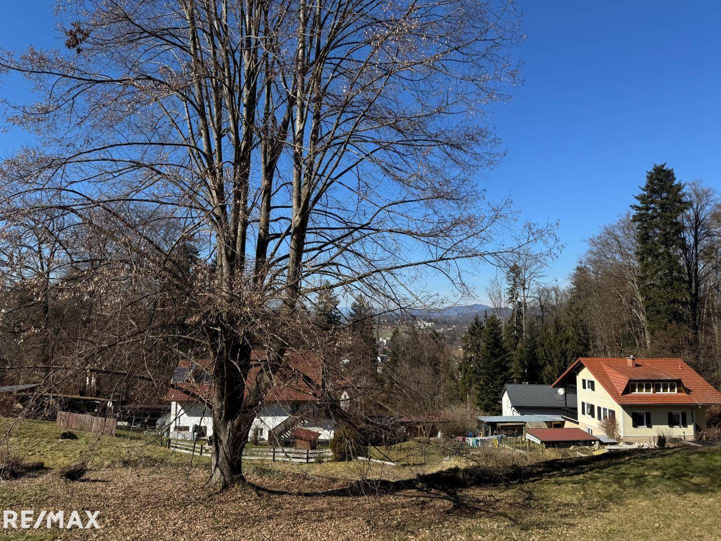 Sonniges Grundstück vor den Toren von Graz