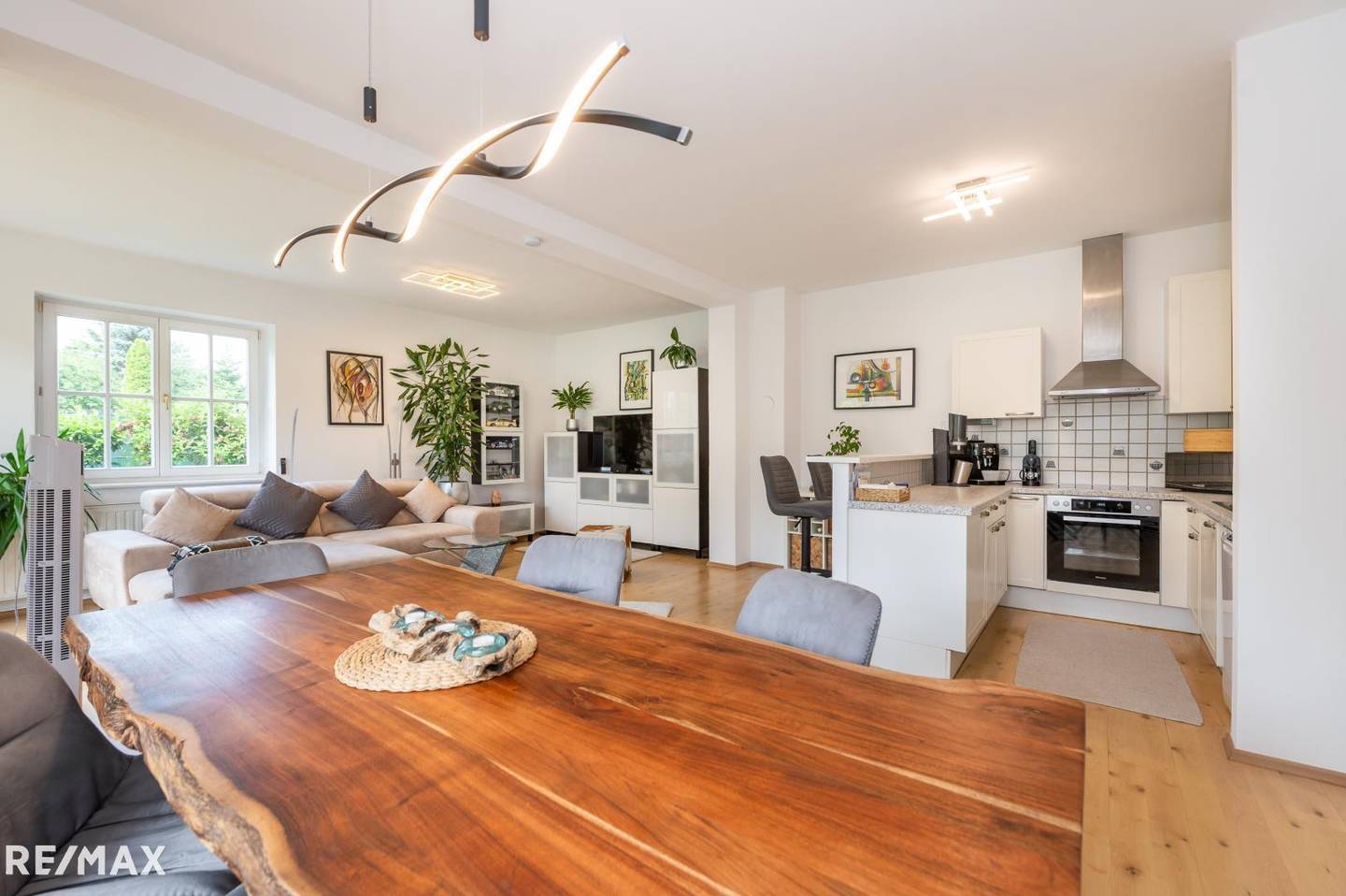 Zwei Einfamilienhäuser in Graz, Stadtrand – 208 m² Wohnfläche