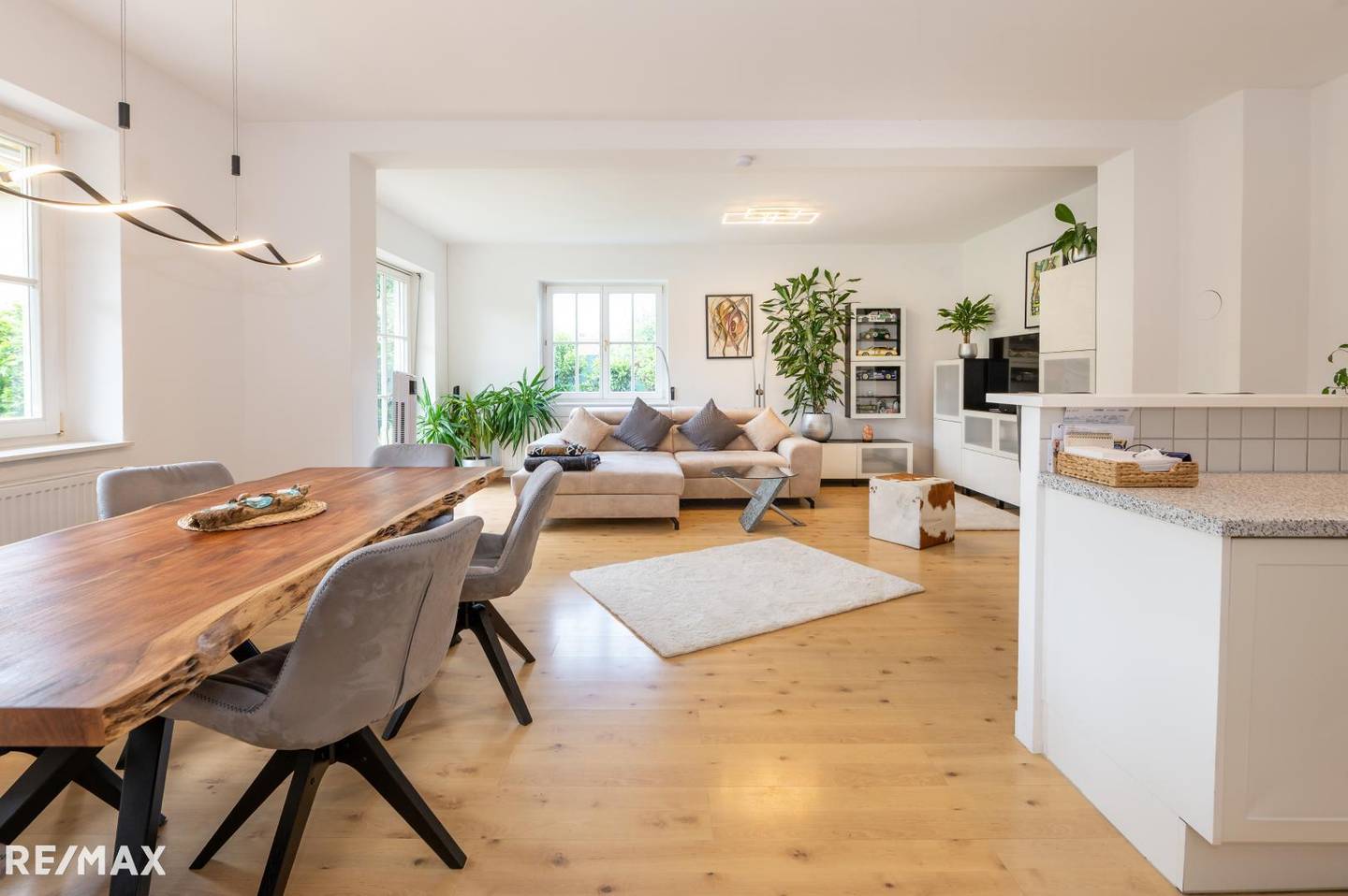 Zwei Einfamilienhäuser in Graz, Stadtrand – 208 m² Wohnfläche