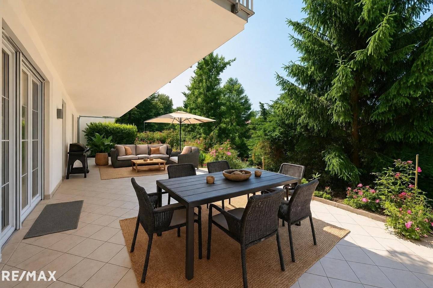 Commission free apartment with private garden in Mariatrost