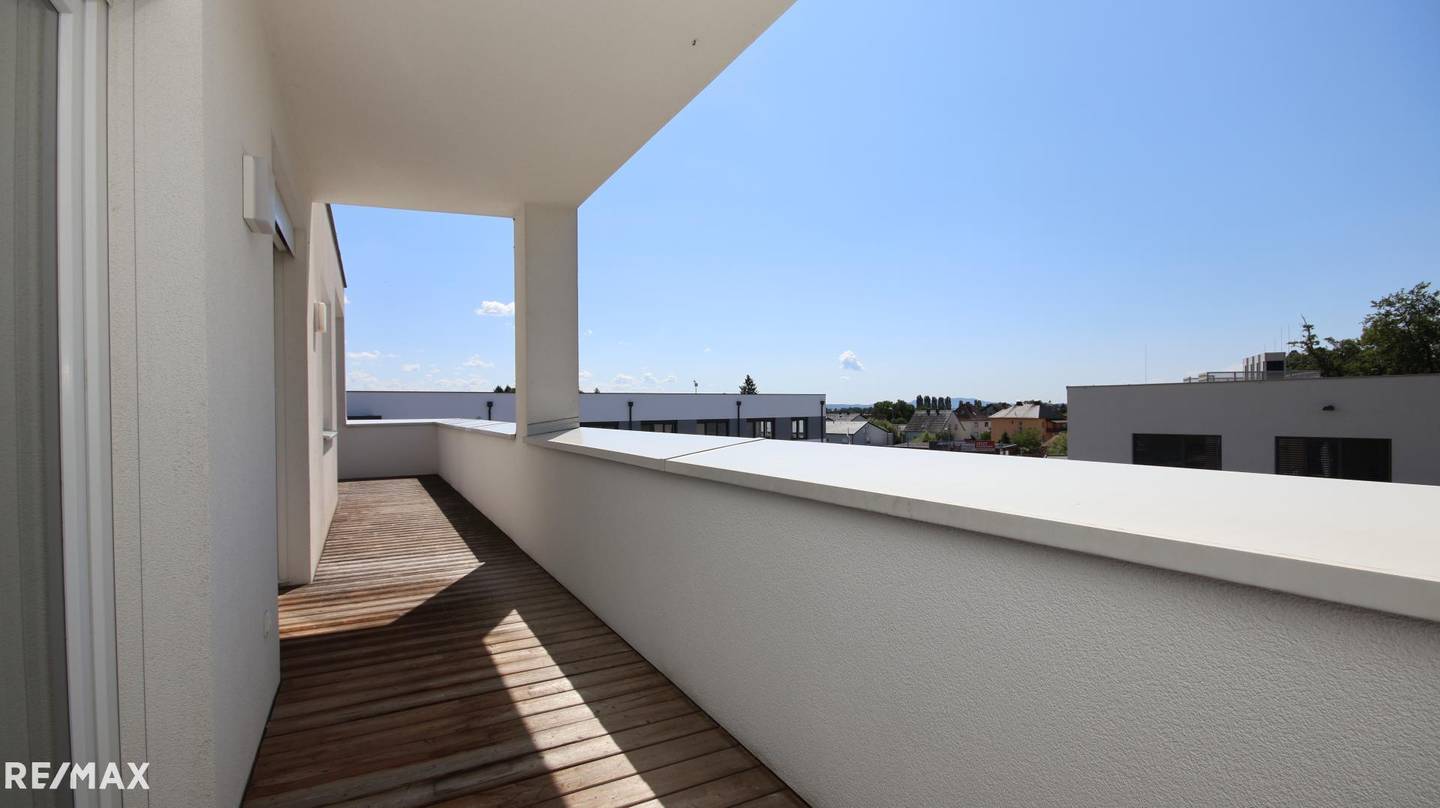 Apartment with a large south facing terrace and a modern floor plan