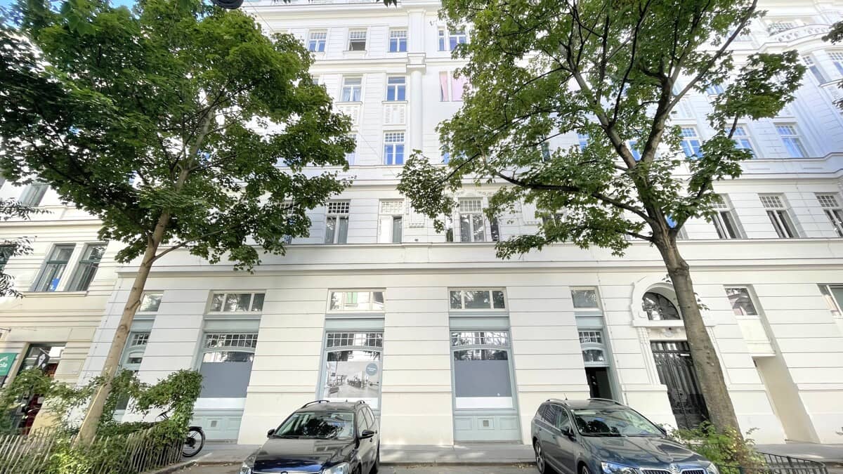 Lichtdurchflutete Gewerbefläche als Edelrohbau in belebter Gegend zu mieten