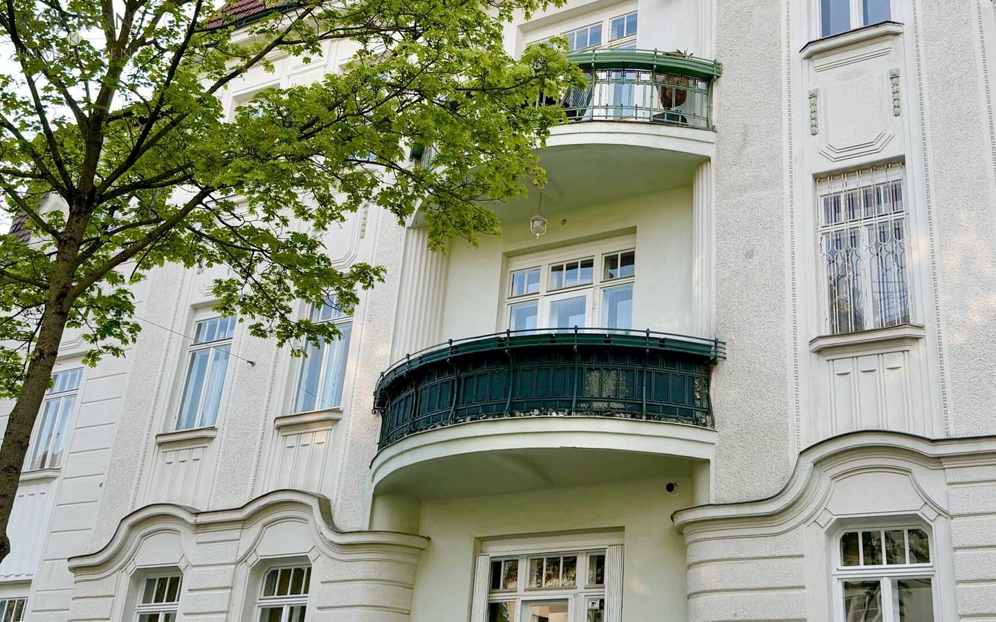 Altbaujuwel im Herzen von Hietzings Villenviertel
