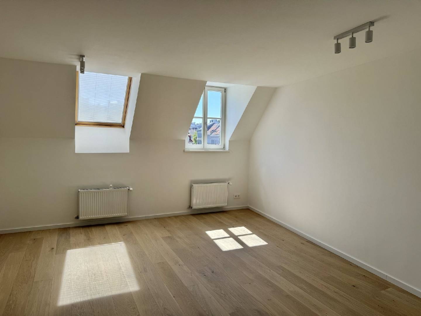 Dachgeschosswohnung mit Terrasse im Innenhof