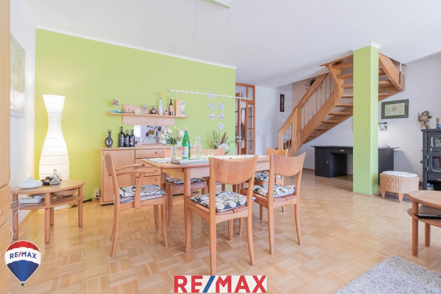 Maisonettewohnung mit Garten und Garage