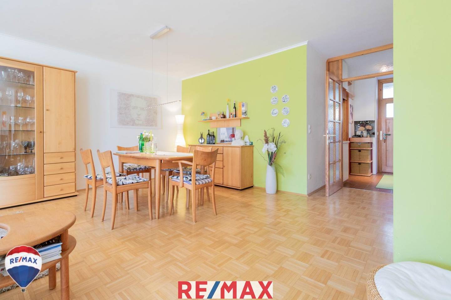 Maisonettewohnung mit Garten und Garage