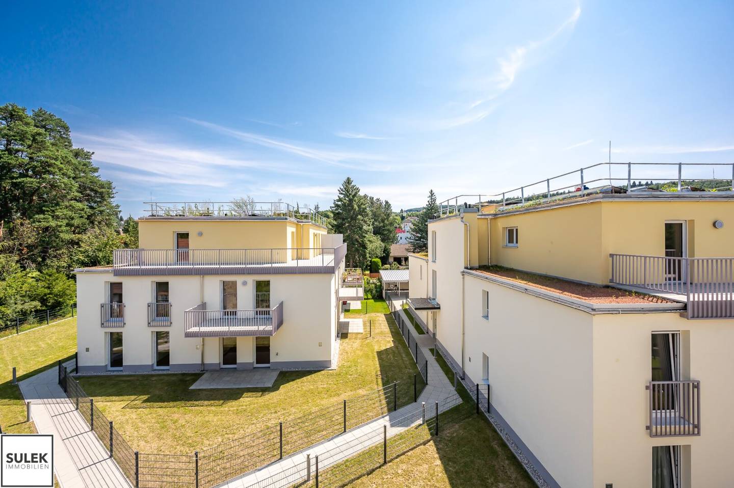 Wohnpark Neulengbach – Modern 2-Bedroom Garden Apartment with Terrace