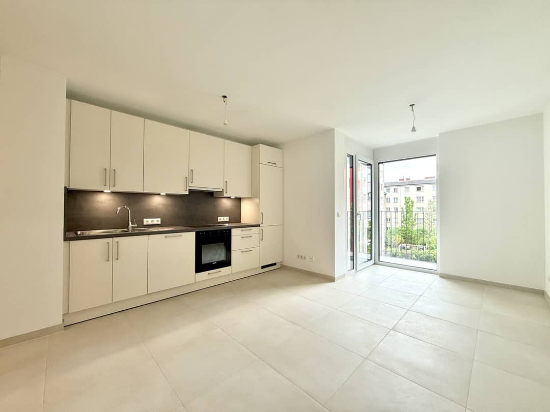 Erstbezug Wohnung im Neubau mit Balkon