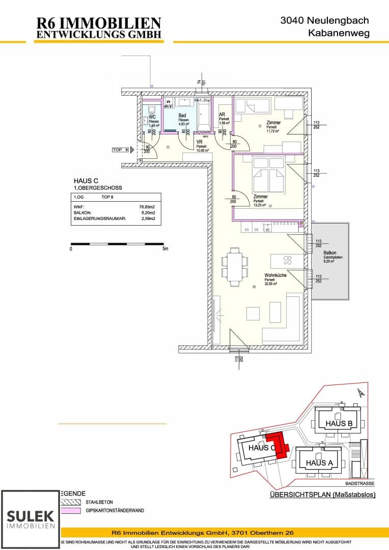 New build first occupancy apartment with balcony near the train station