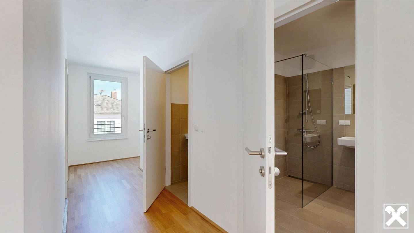 Weinviertel apartment near train station loggia