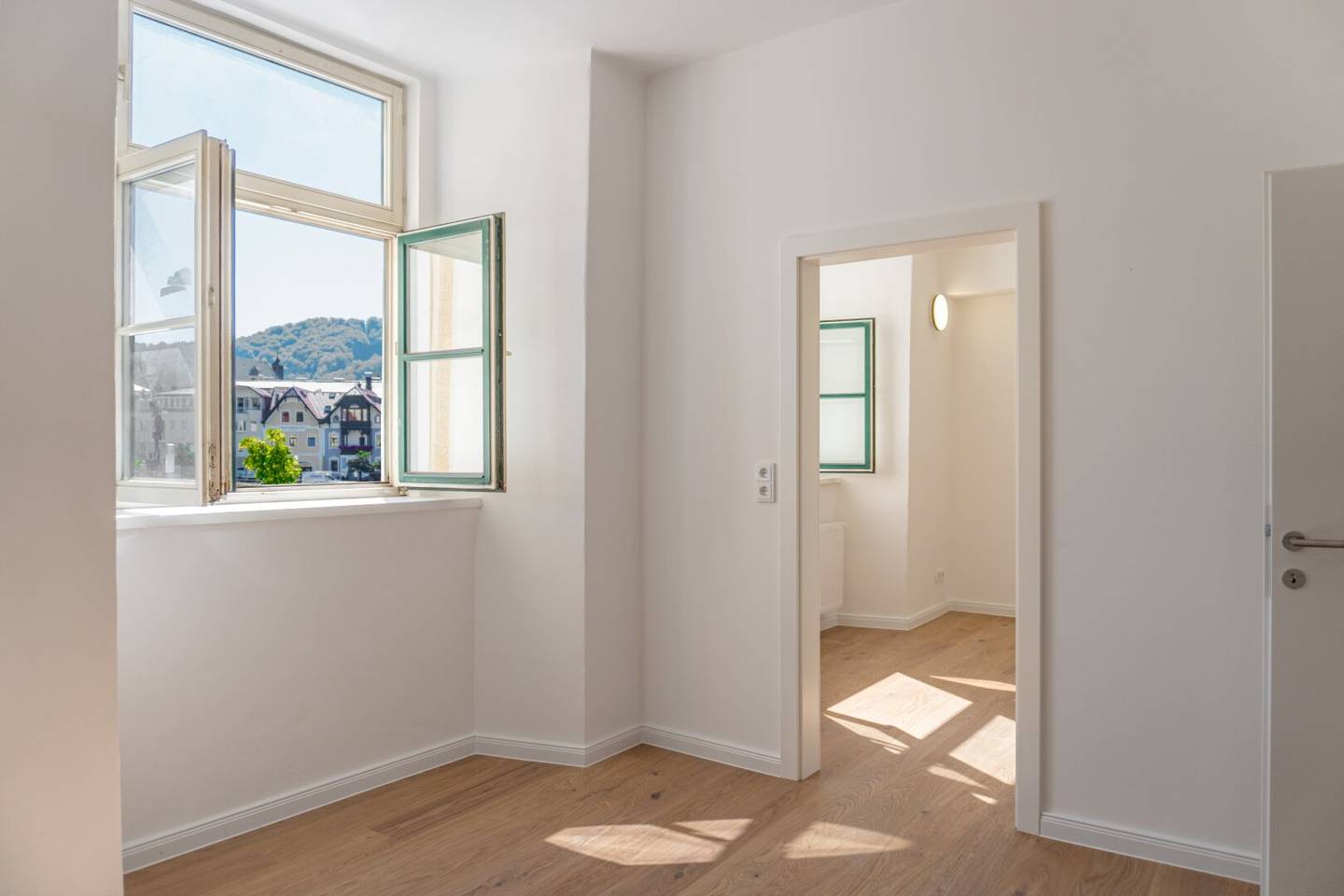 Einzigartig wohnen im historischen Kammerhof -Traumwohnung im Zentrum von Gmunden mit atemberaubendem Ausblick