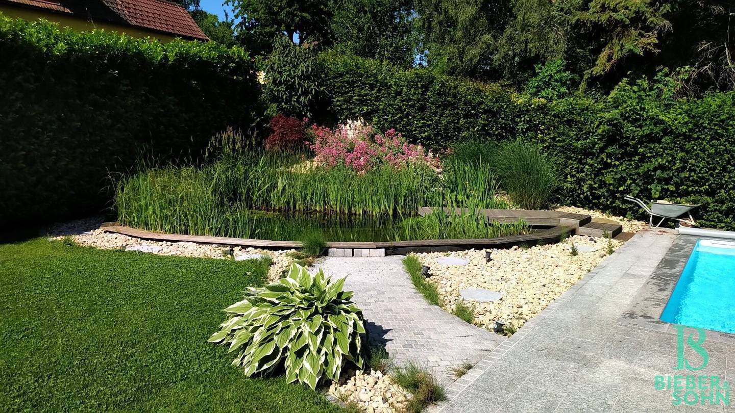 Einfamilienhaus mit Pool, Garten & Fernblick in Breitenfurt bei Wien
