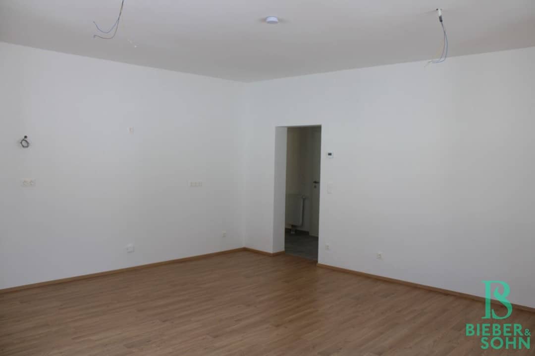 Wohnzimmer / Küche - Vorraum
