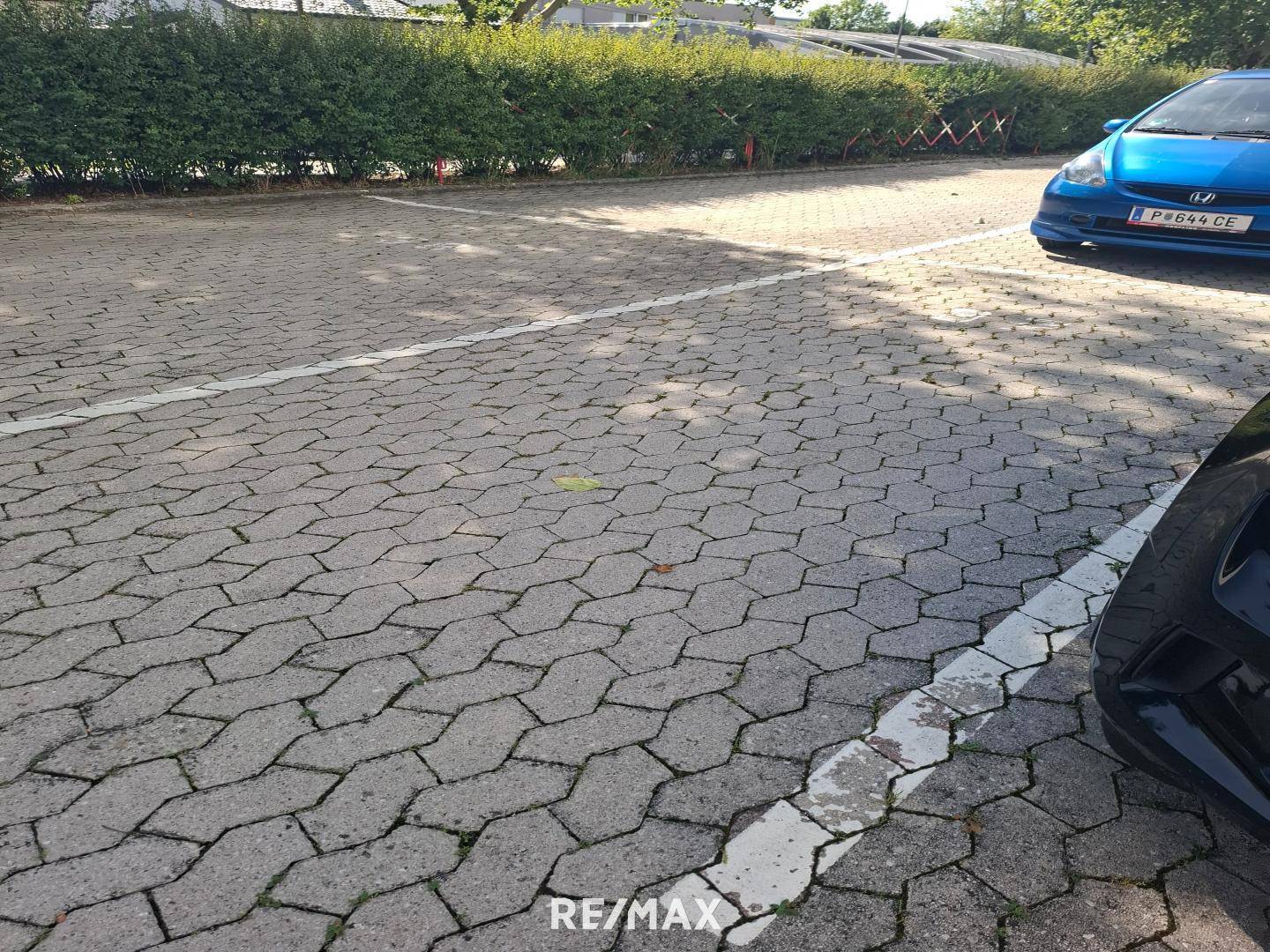 PKW-Abstellplatz in St. Pölten/Süd, nah zu WIFI/WKO, gut erreichbar