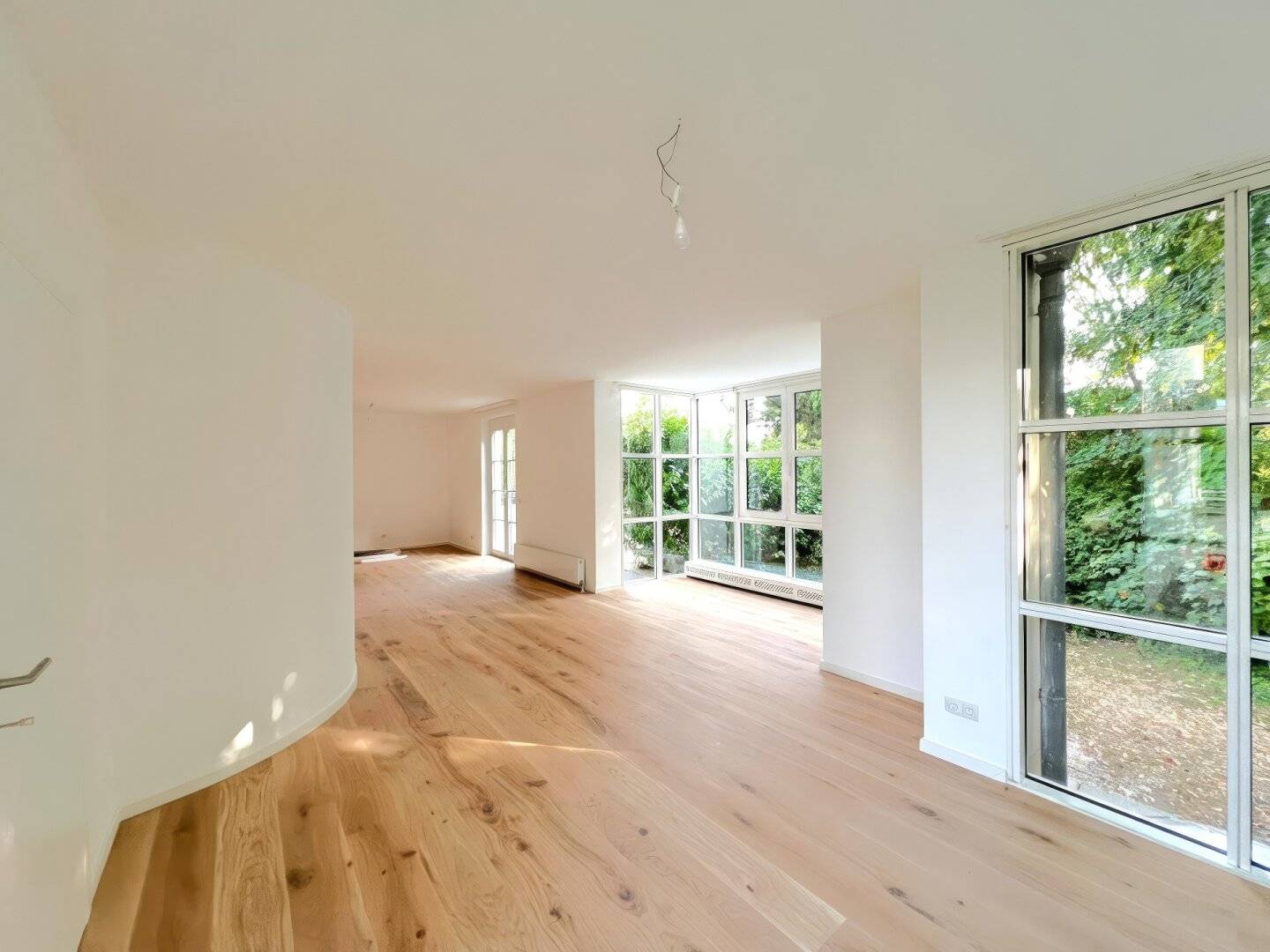 Apartment with garden including garage first occupancy