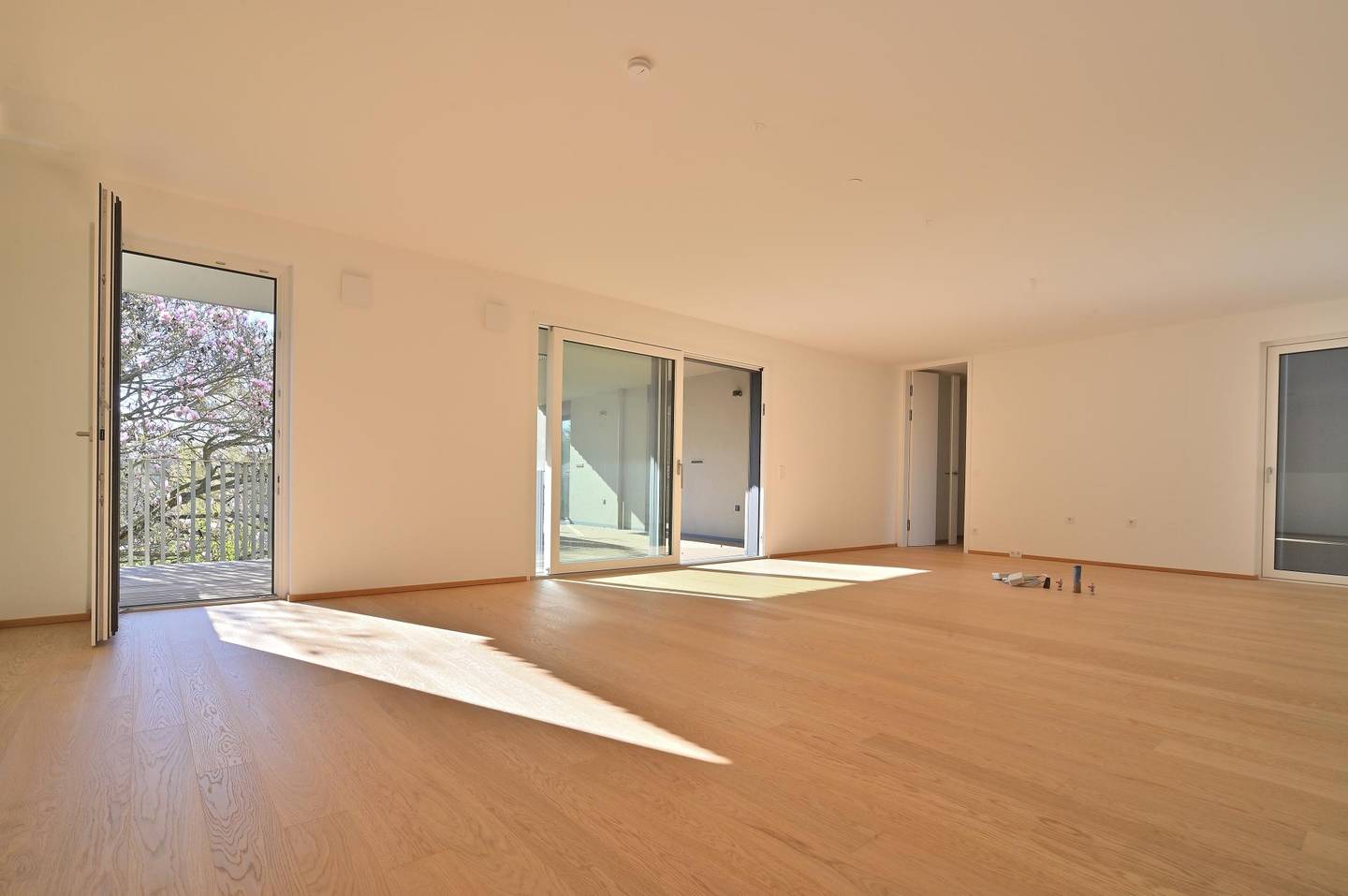 Wohnung mit Balkon und lichtdurchfluteten Zimmern