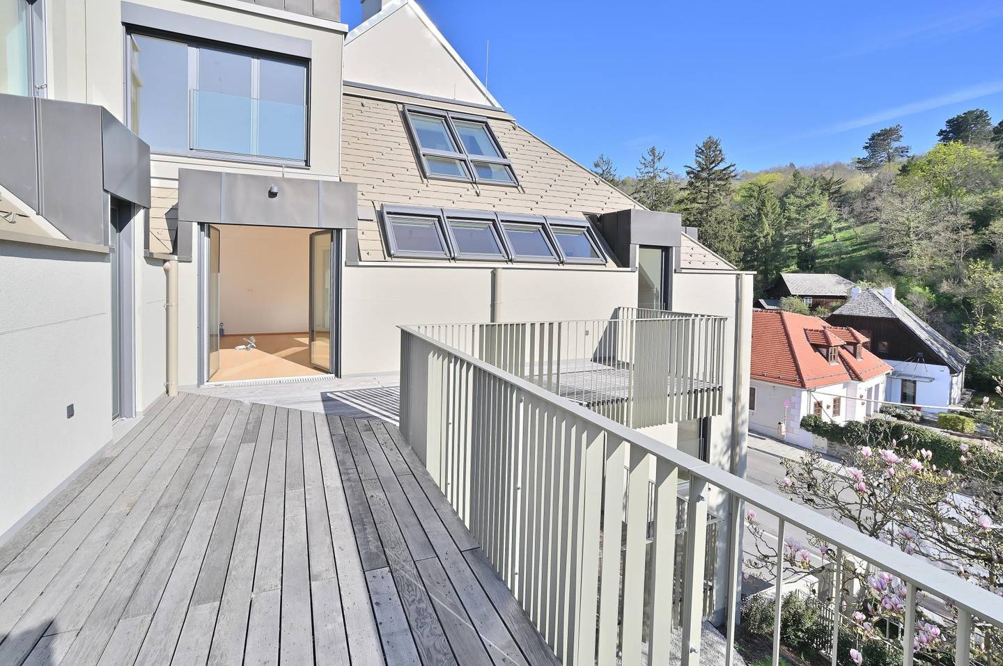 Wohnung mit großzügigem Balkon und Weitblick