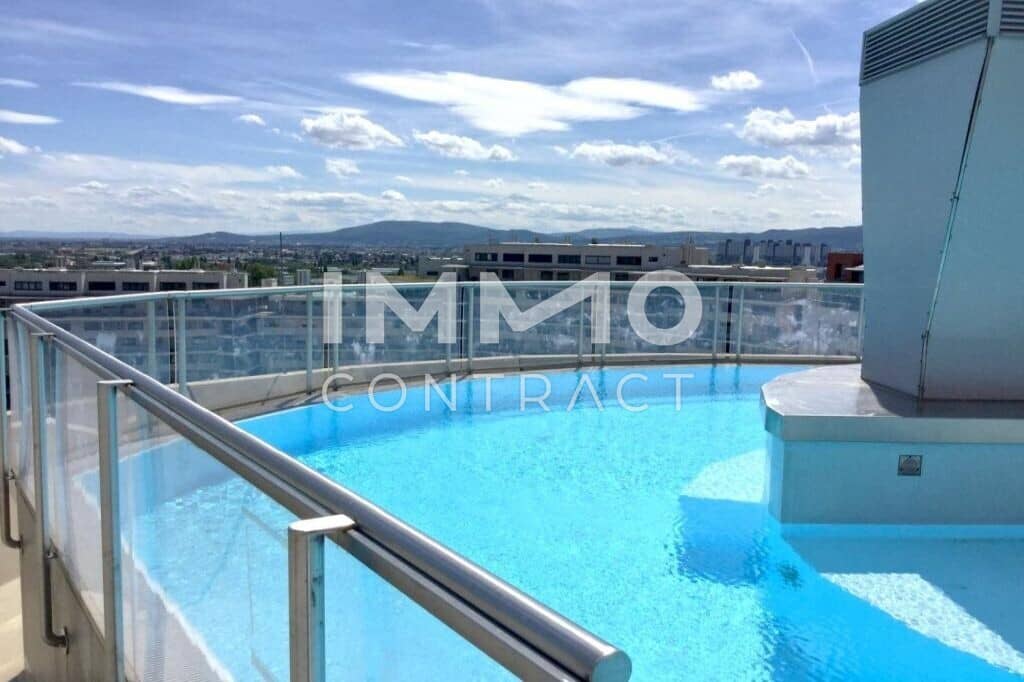 Apartment at Wienerberg with pool sauna and fitness area