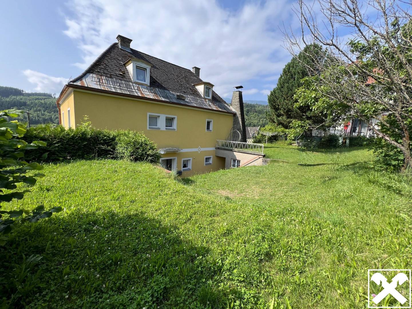 Großzügiges Mehrfamilienhaus in Seeboden – Seenähe 3 Wohnungen