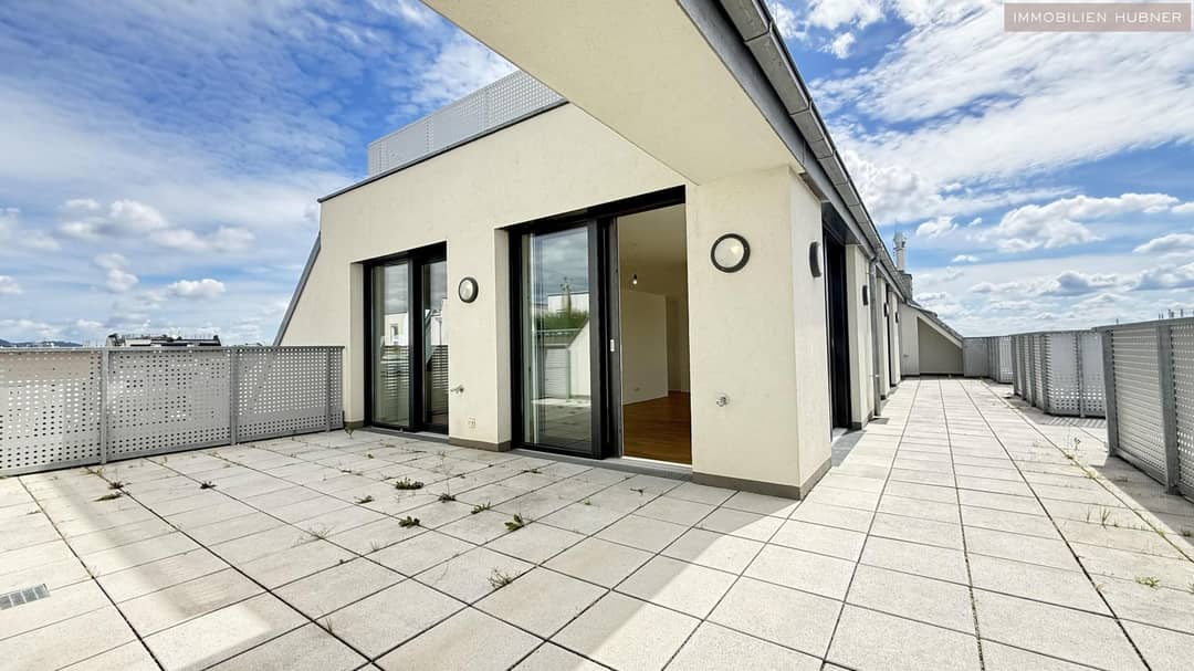Penthouse roof pool rooftop terrace Ottakring