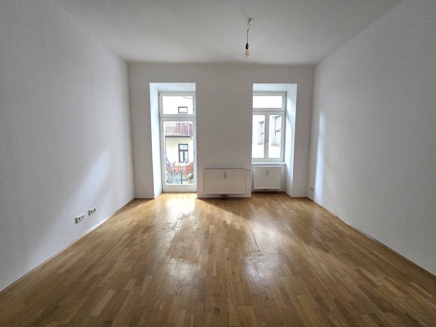 Top aufgeteilte Altbauwohnung mit Eigengarten! Zwischen Rochusmarkt und Kardinal Nagl-Platz!
