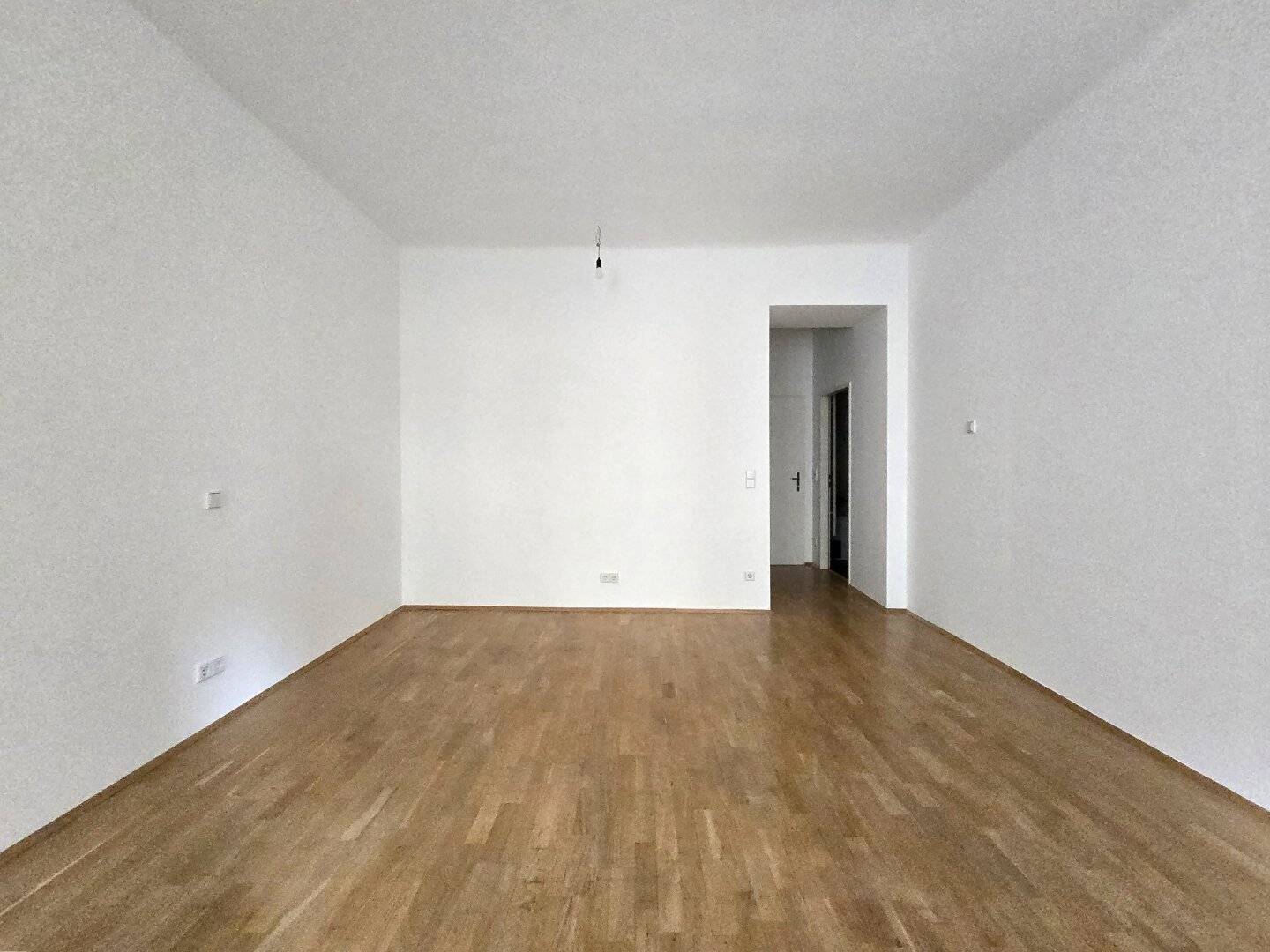 Top aufgeteilte Altbauwohnung mit Eigengarten! Zwischen Rochusmarkt und Kardinal Nagl-Platz!