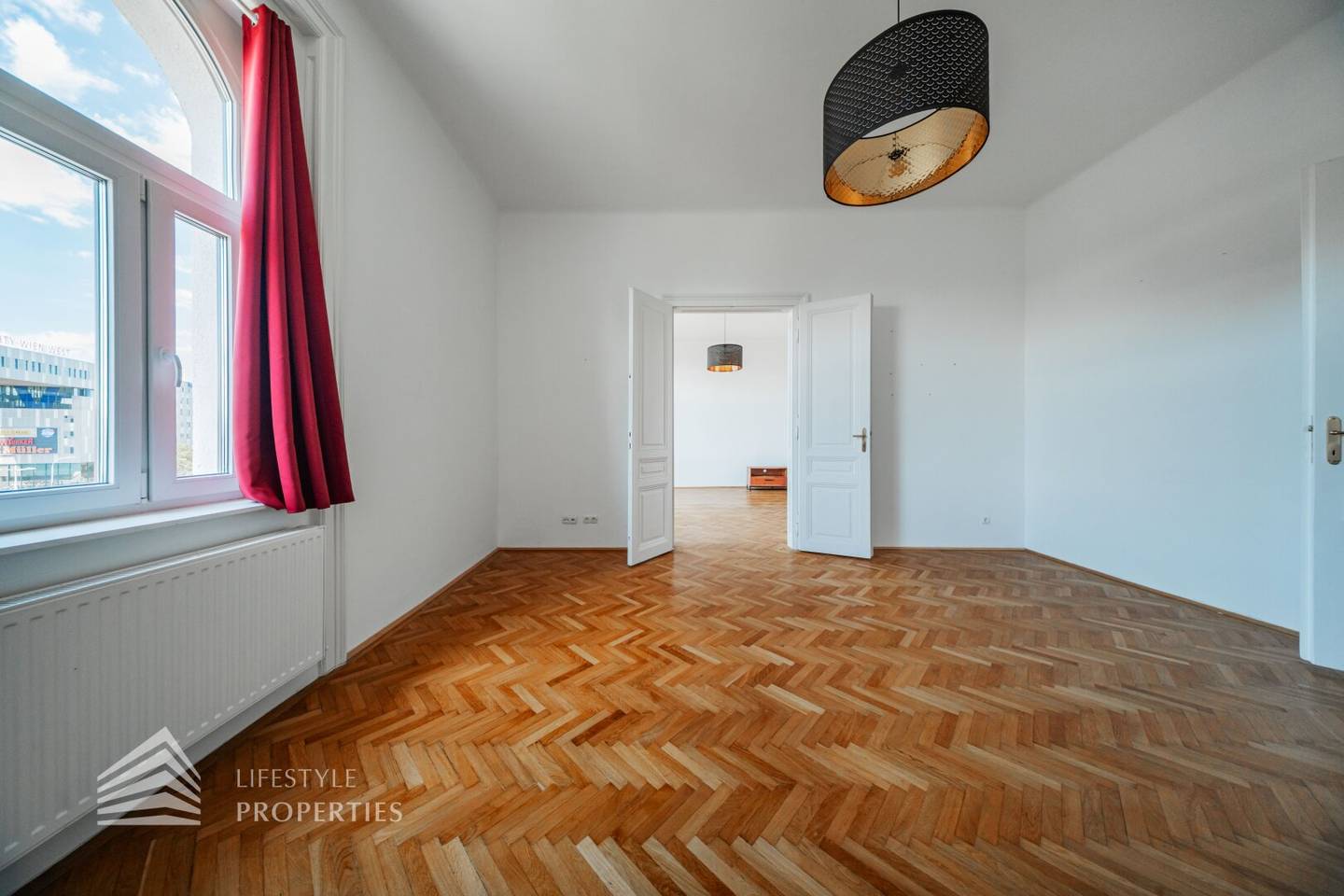 Altbauwohnung mit Balkon nahe Westbahnhof