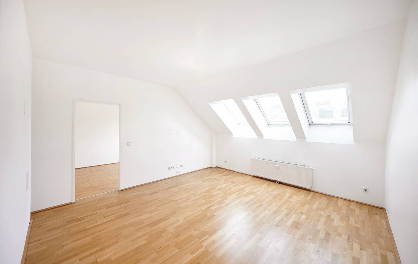 Dachgeschosswohnung nahe Matzleinsdorfer Platz