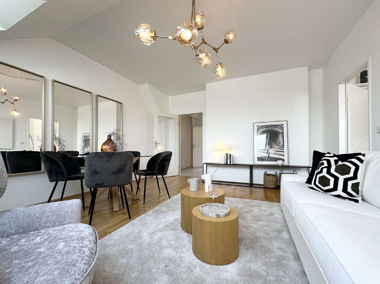 Attic apartment near Matzleinsdorfer Platz