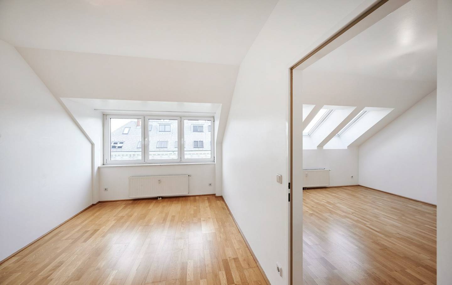 Dachgeschosswohnung nahe Matzleinsdorfer Platz