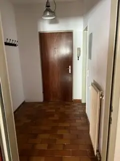 HIT!  GÜNSTIG,FREUNDLICH, BEQUEME 2 ZIMMER WOHNUNG IM ZENTRUM !