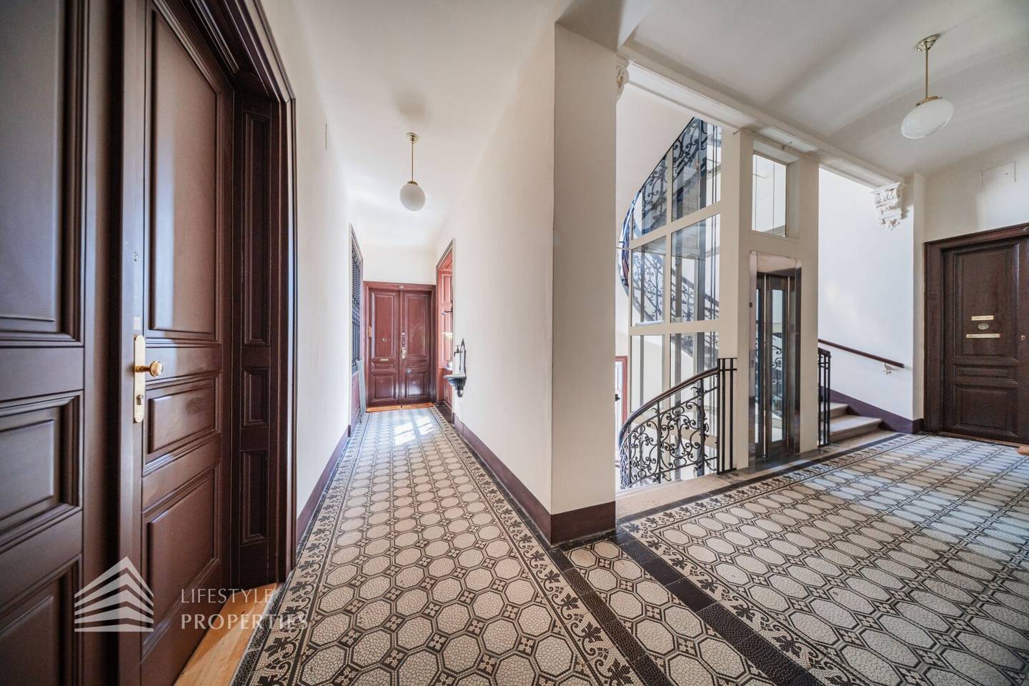 Wohnung im Altbau nahe Westbahnhof
