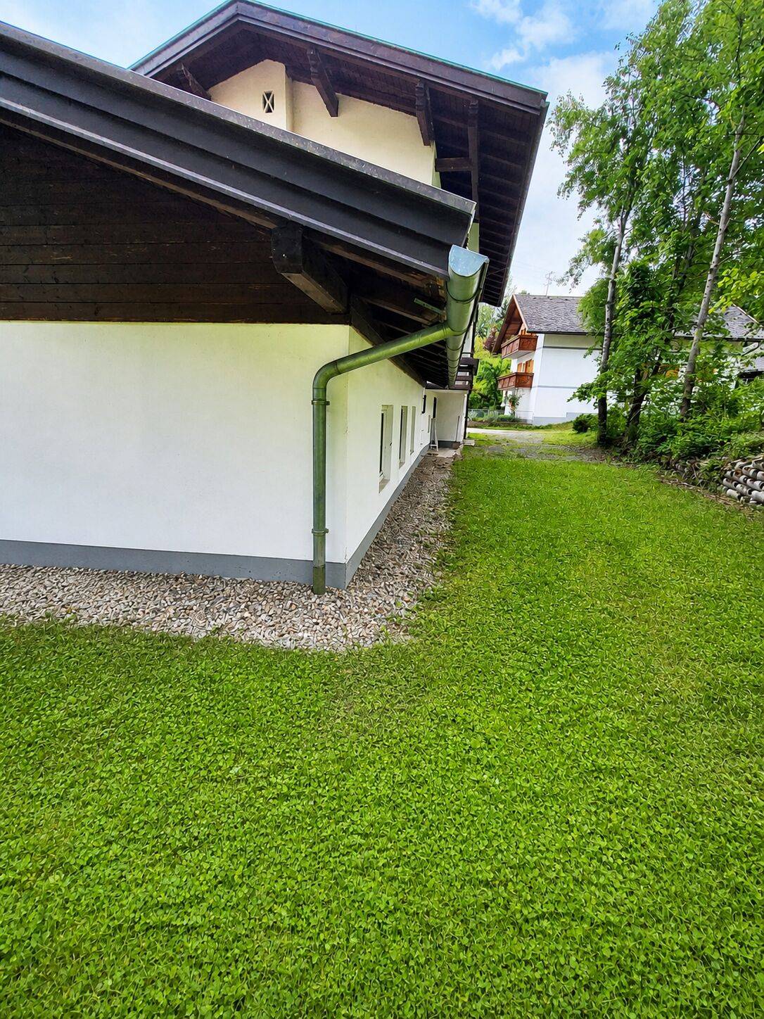 Ground floor apartment with a quiet location close to the town center