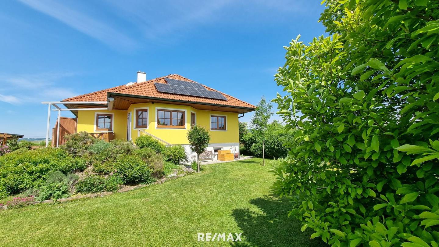 Stilvoller Bungalow in Markersdorf an der Pielach mit Garten & PV
