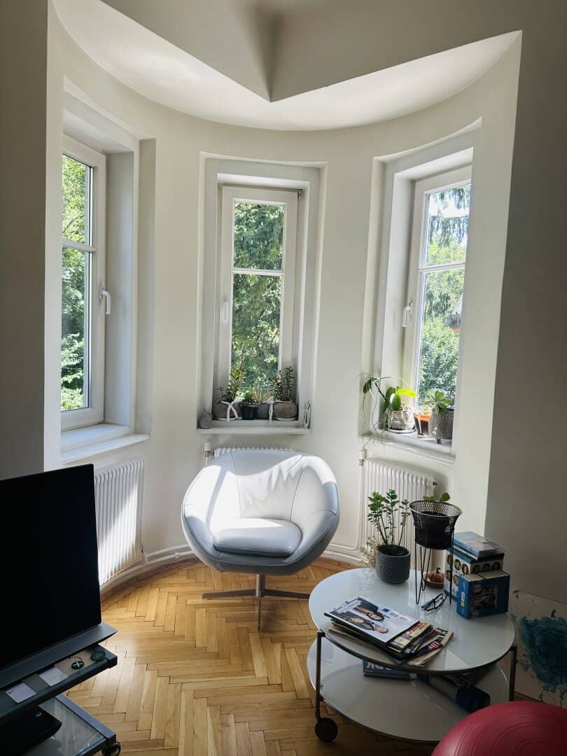 Jagdvilla from 1910 - fully renovated - top quiet location - 10 minutes walk to Baden city center