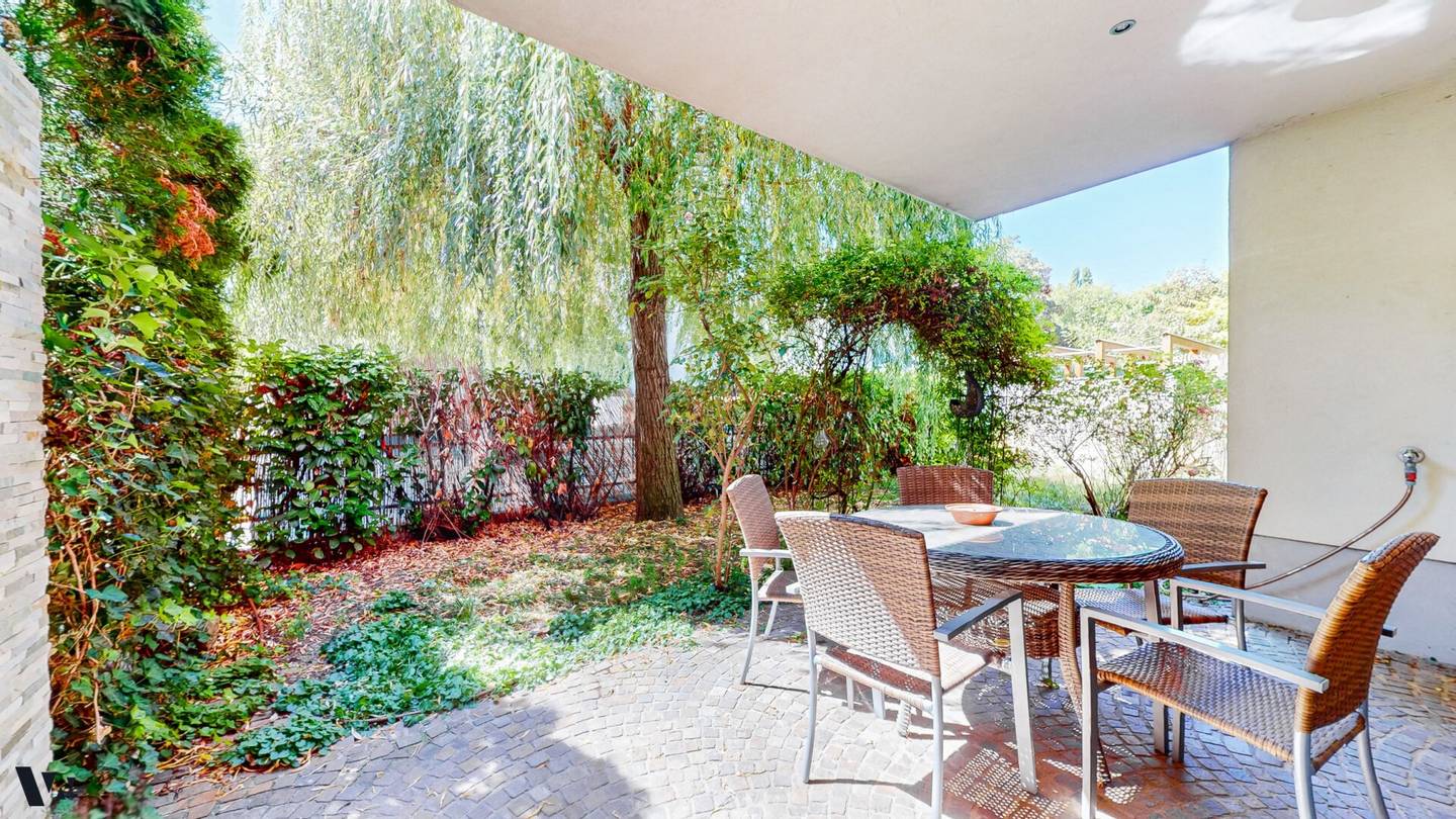 Exclusive Maisonette with House Character in Grinzing | Private Garden &amp; Underground Parking Space-? QNoOops? n/a? Hmm