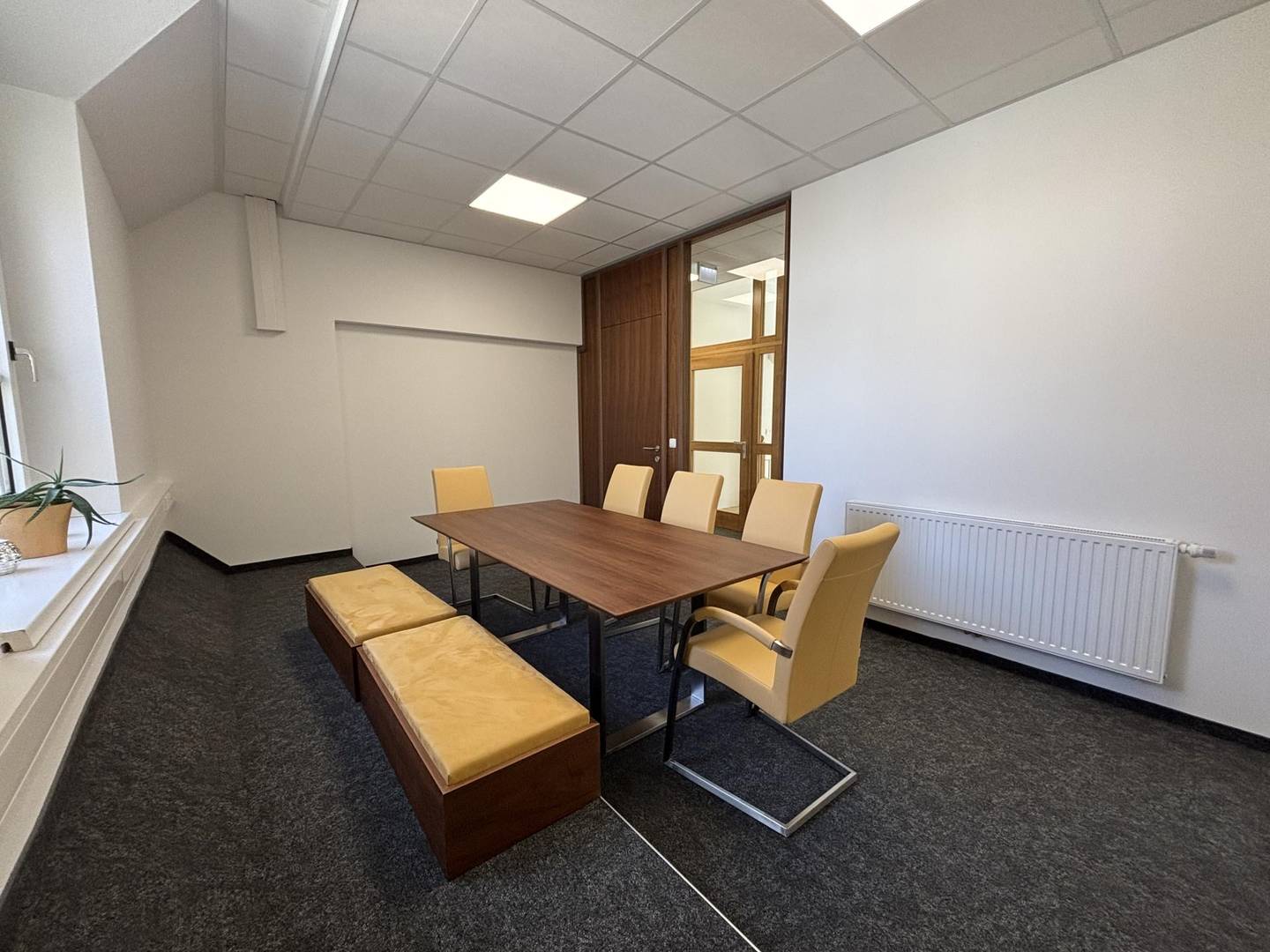 Raum für neue Ideen - Mietbüro Raum 1