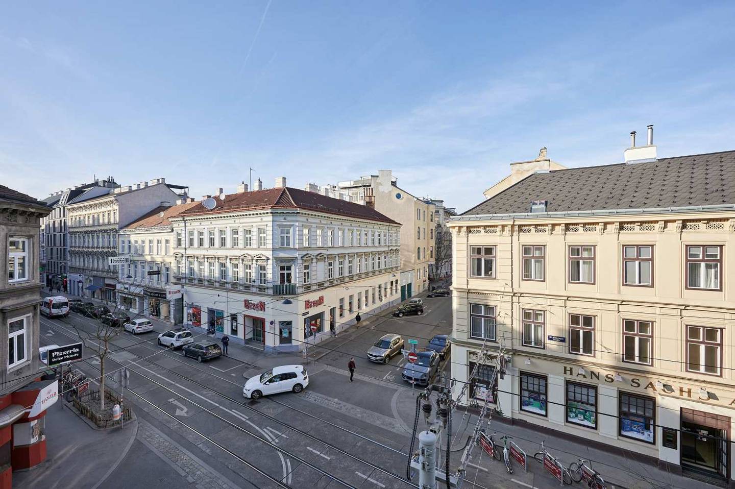 Wohnung nahe Kutschkermarkt im Gründerzeithaus