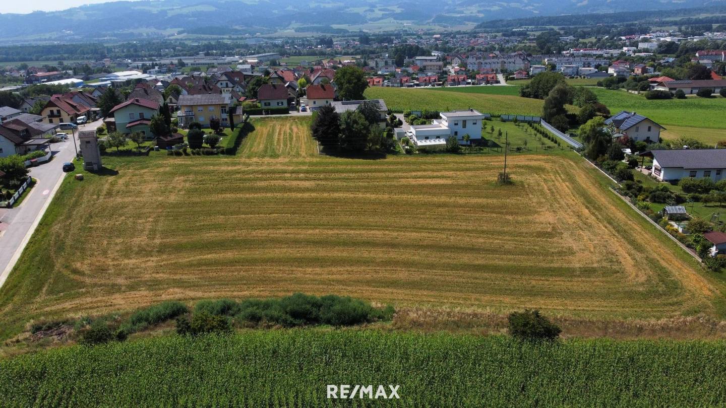 Grundstück in St. Stefan: 9.242 m² Bauland-Wohngebiet, flexibel
