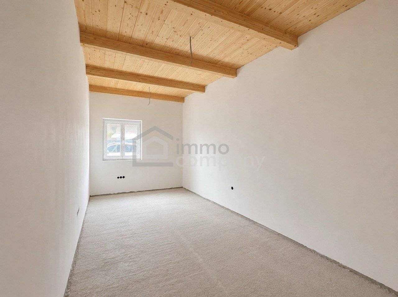 Erdgeschosswohnung mit Garten Carport inklusive