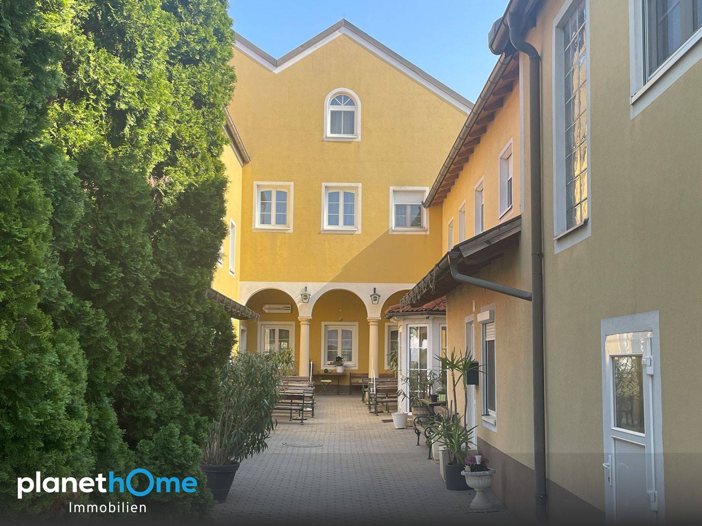 Vielfältiger Gasthof mit Festsaal in St. Margarethen – 24 Zimmer