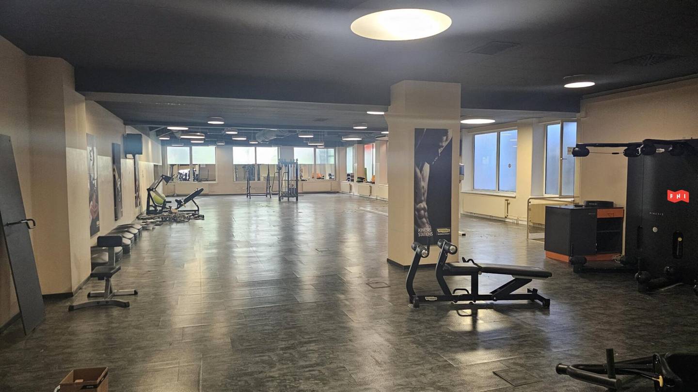 Goodwill free commercial premises in a frequented location in 1070 Vienna Neubau near Bipa, Billa, Spar ideal for fitness club and all industries (except gastronomy) / Medical practice/Ordination? Note: we should avoid adding. But keep: Medical practice and/or clinic is correct.