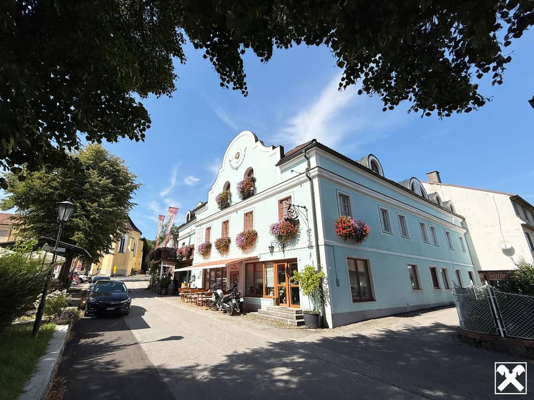 Motorradhotel im Yspertal, zentrale Lage, Garage und Wellness