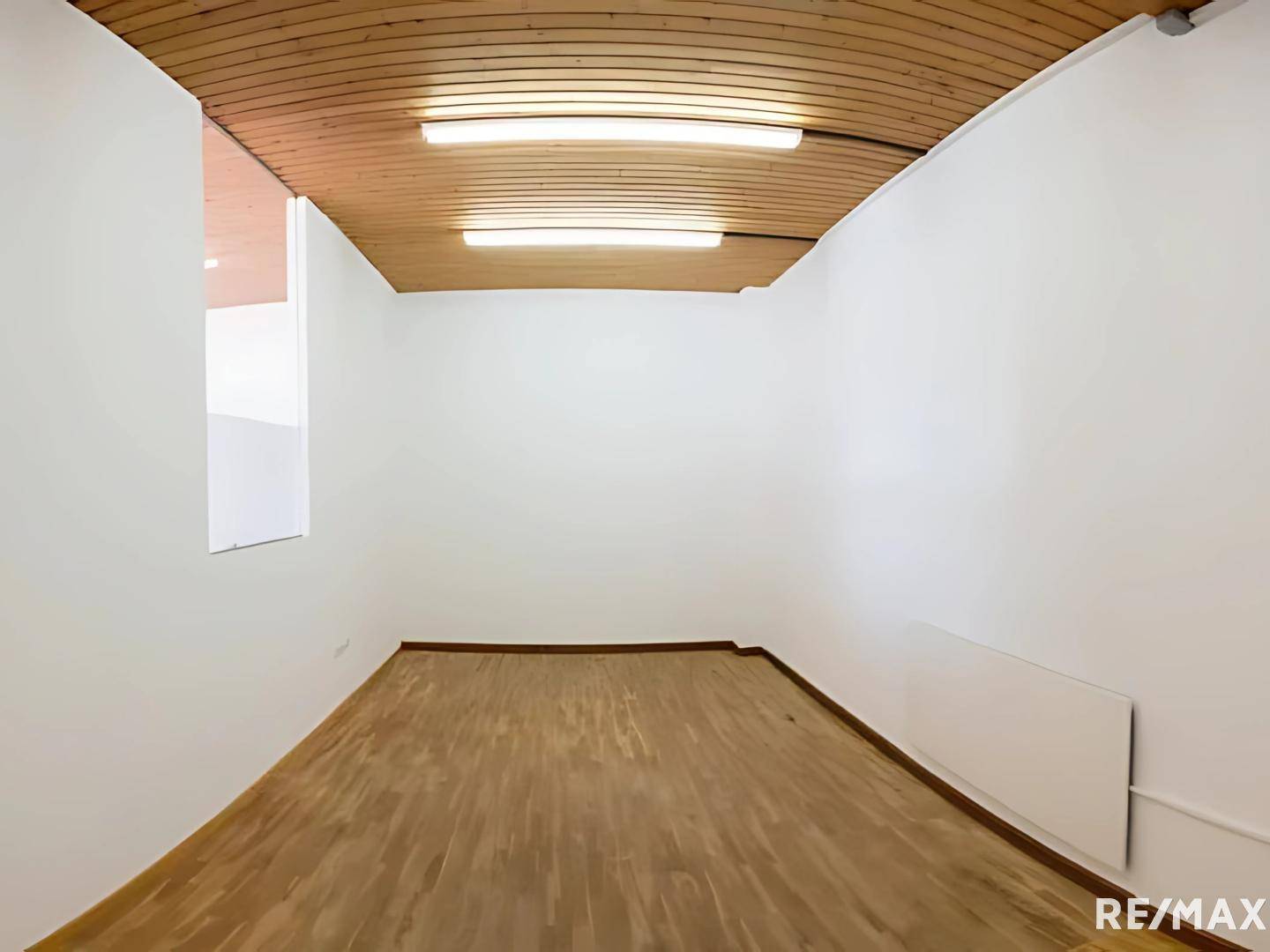 220 m² Gewerbefläche in Freistadt – Büro/Praxis, 1. OG, zentrale Lage