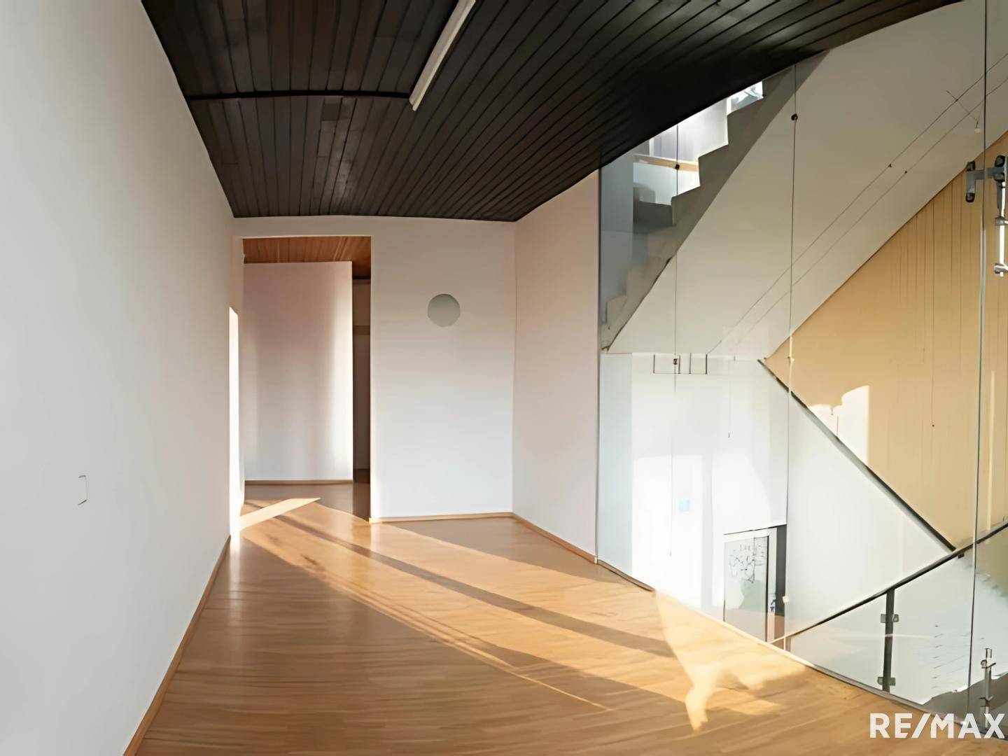 220 m² Gewerbefläche in Freistadt – Büro/Praxis, 1. OG, zentrale Lage